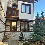Kalaydzhiev 3* Bansko