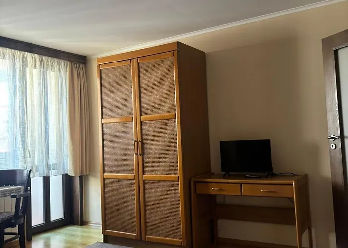 Kalaydzhiev Pensionat *